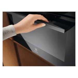 electrolux-mikrotalasna-kvmbe08h